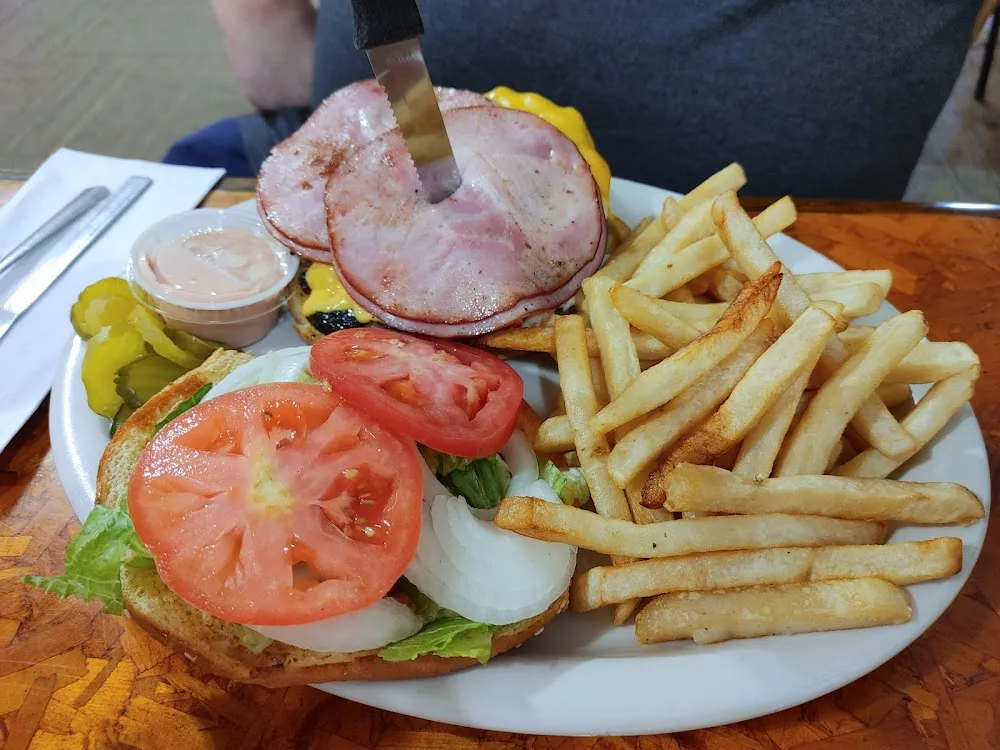Dino's Cheeseburger