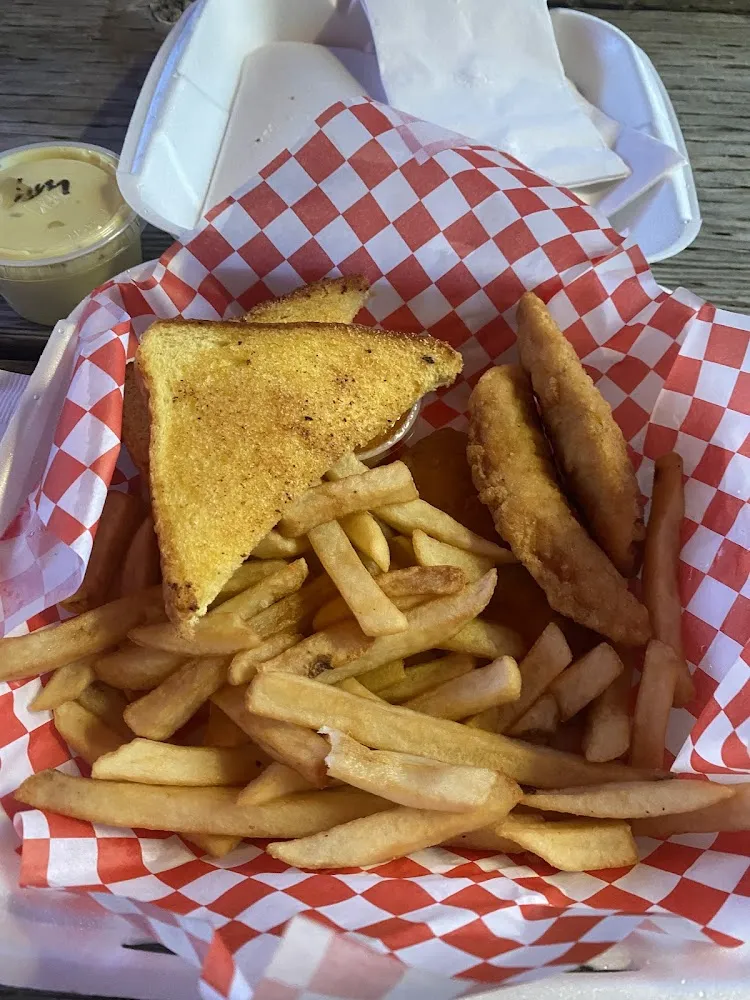 Grilled Cheese & Fries
