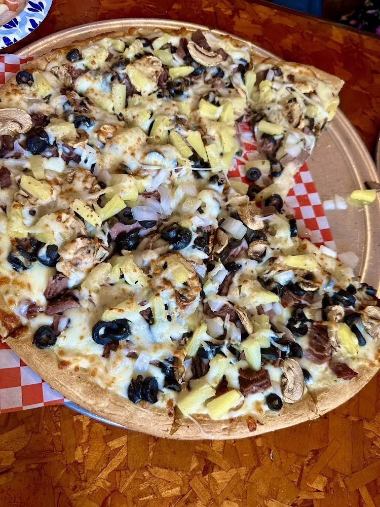 Large Pizza with White Sauce