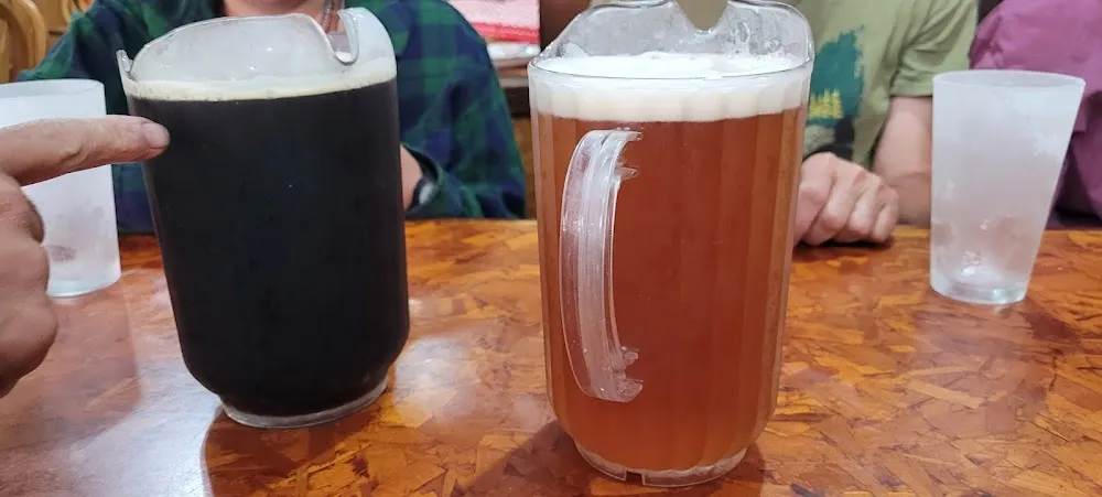 Mannys Light Ale and Dark Irish